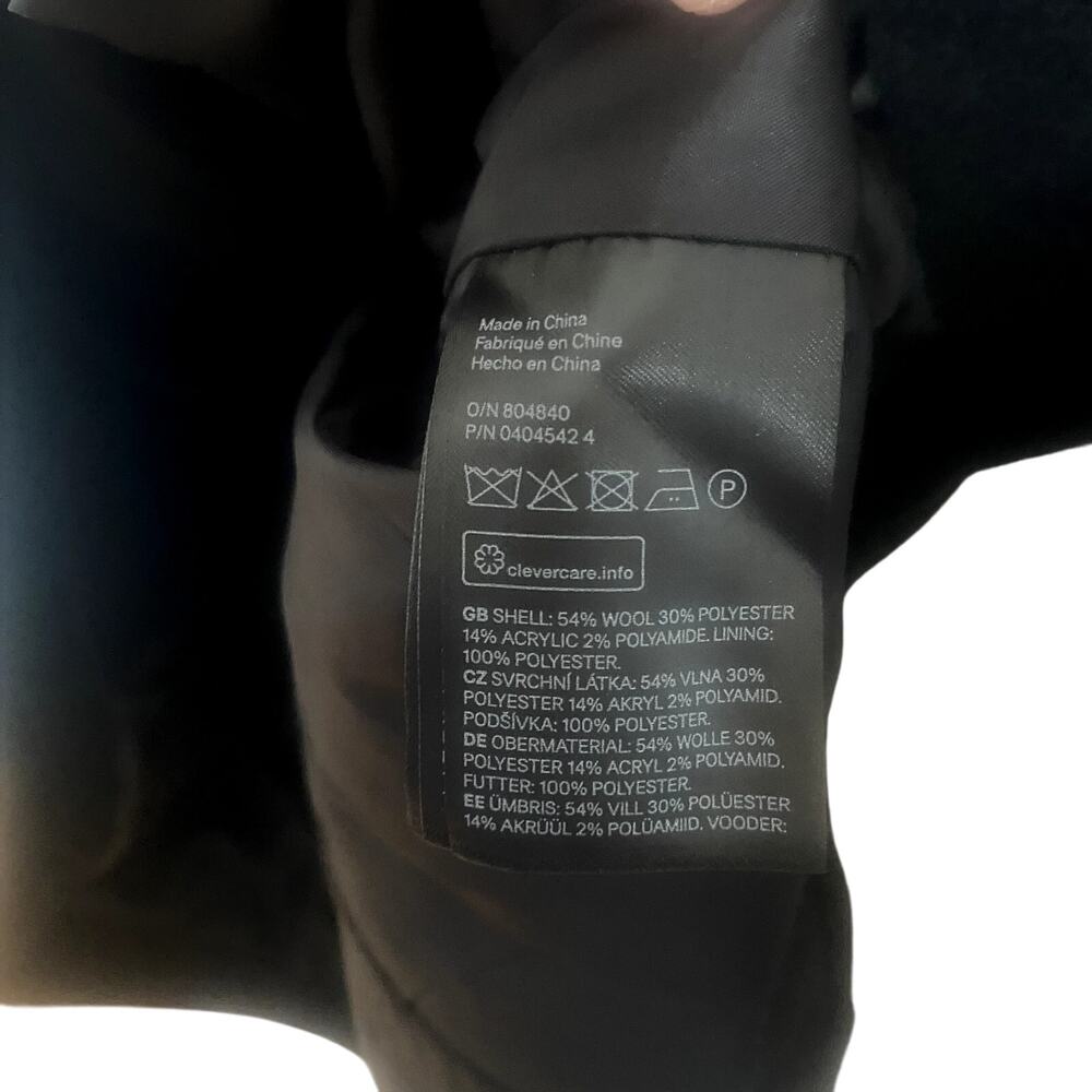 H&M Men's Black Wool Four Pocket Button Front Lined Coat Size Medium - Picture 8 of 9